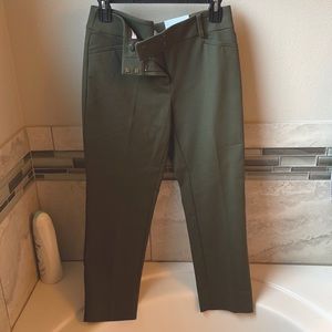 Loft riviera olive green pant size 6P